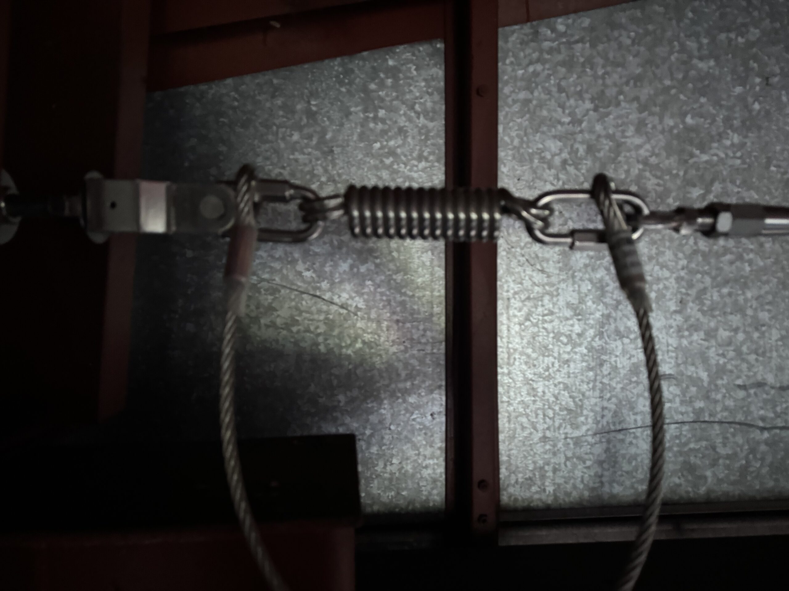 Záchytný systém proti pádu z výšky